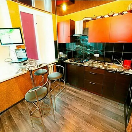 On Romanovakaya Sloboda 10 Apartament